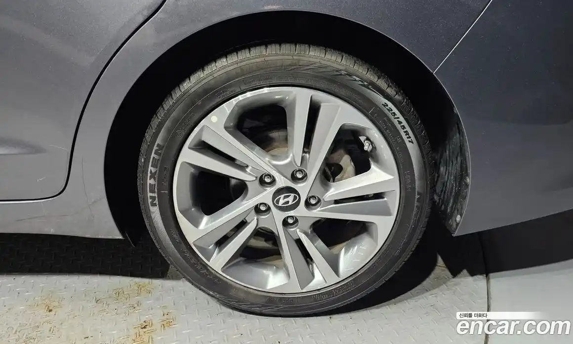 Hyundai Avante 2018 1.6 гидро, фото 7