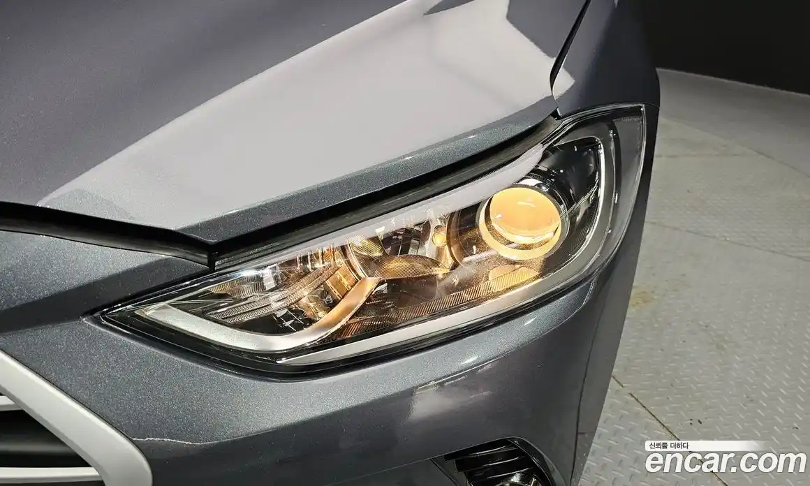 Hyundai Avante 2018 1.6 гидро, фото 8