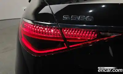 Mercedes-Benz S-Class 2023 4.0 гидро, миниатюра 8 Mercedes-Benz S-Class 2023 4.0 гидро, миниатюра 8
