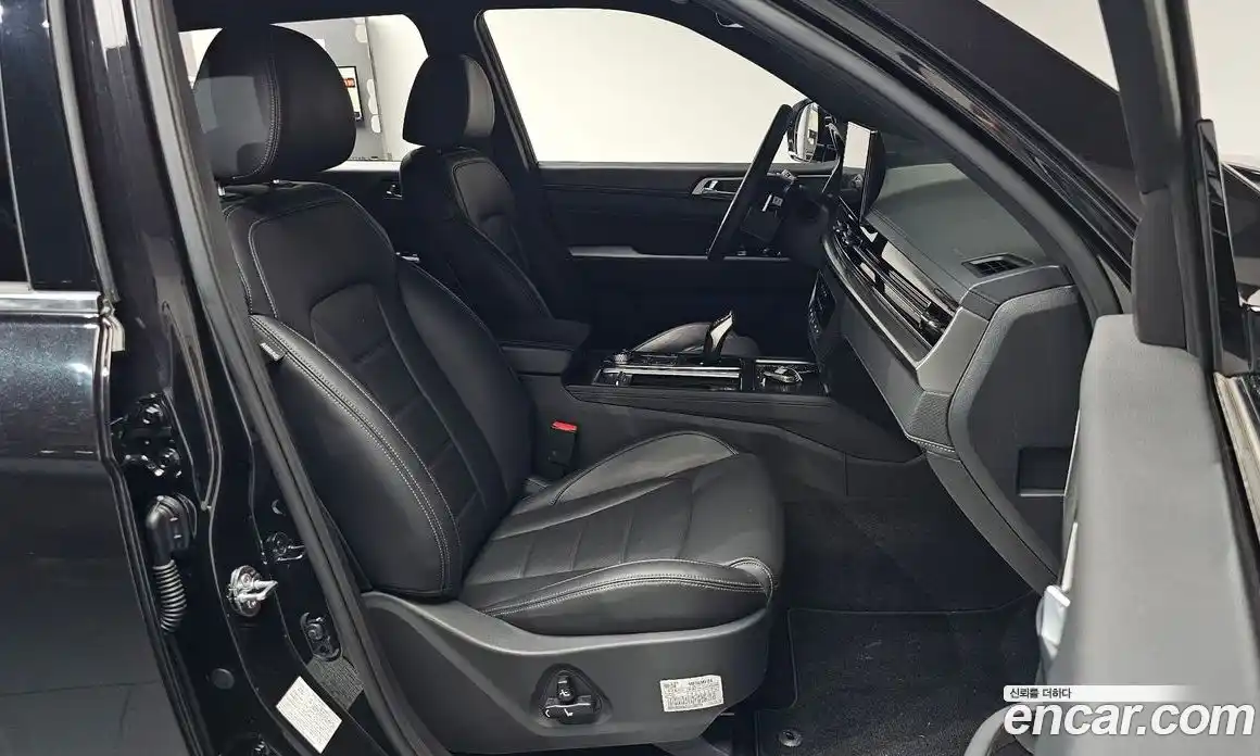 SsangYong Rexton 2025 2.2 автомат (гидро), фото 15