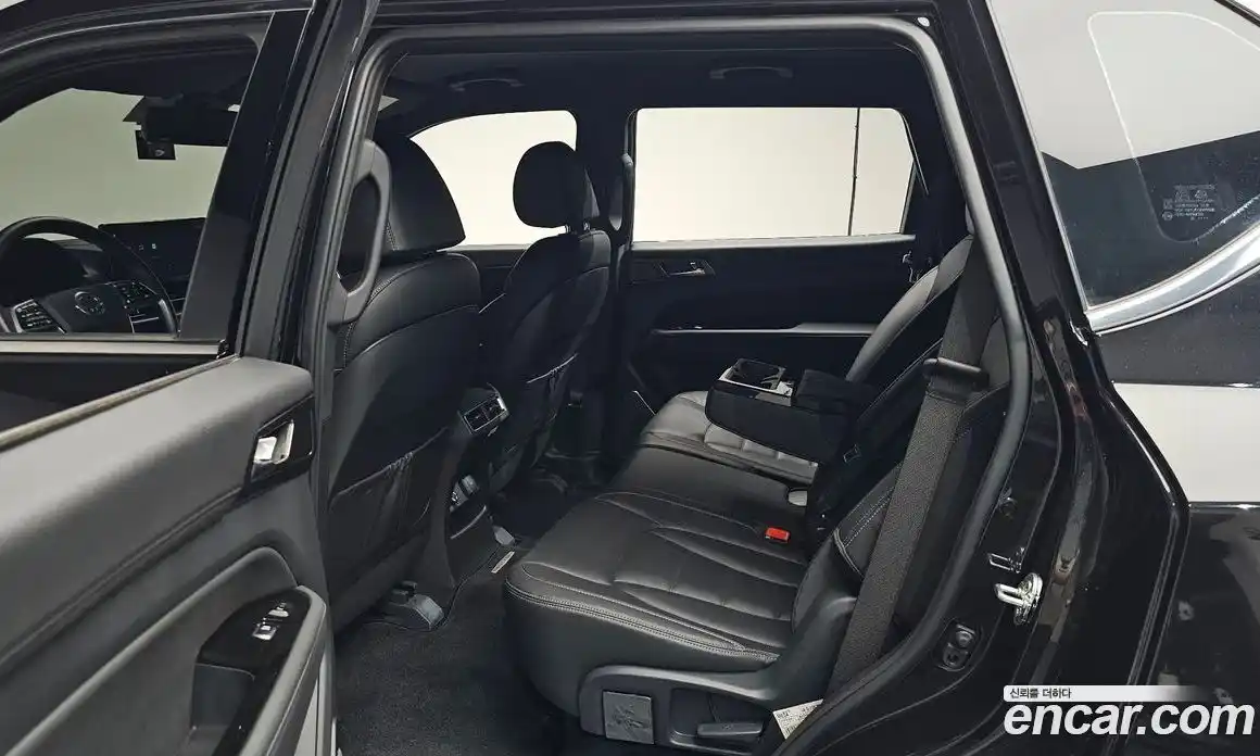 SsangYong Rexton 2025 2.2 автомат (гидро), фото 17