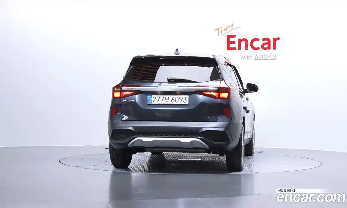 Kia Seltos 2022 1.6 автомат (гидро), фото 4