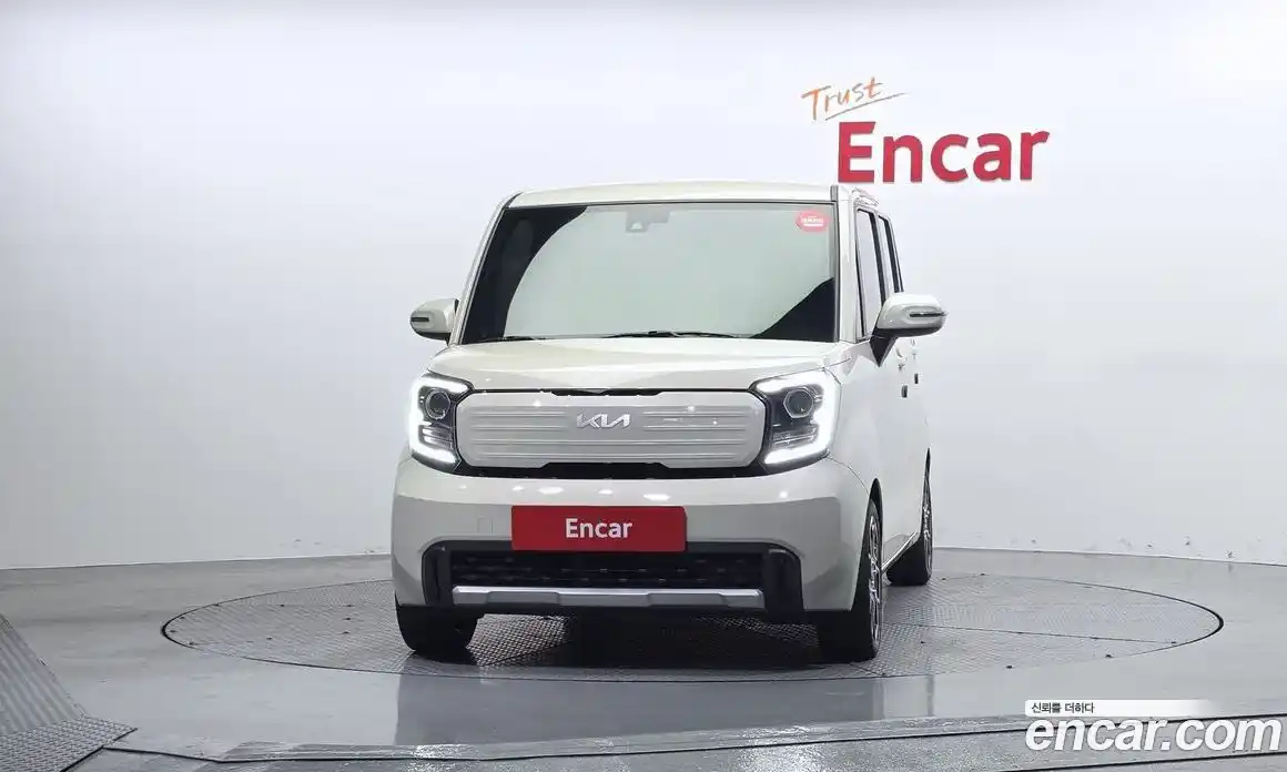 Kia Ray 2022 1.0 автомат (гидро), фото 3