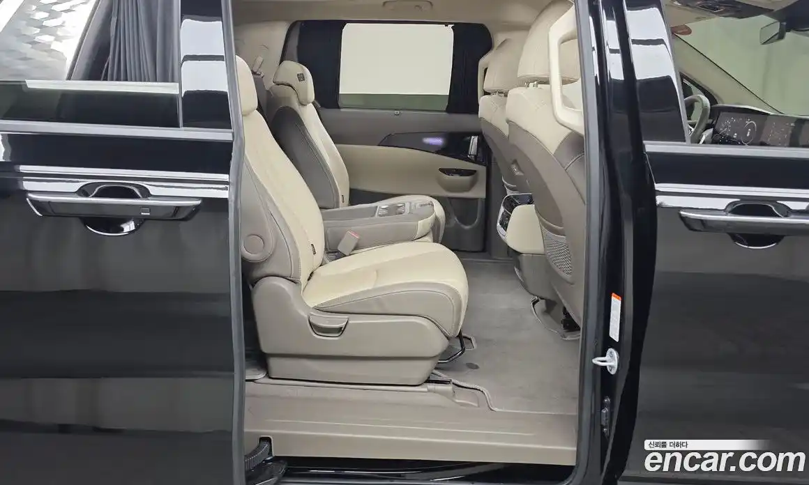 Kia Carnival 2023 2.2 автомат (гидро), фото 18