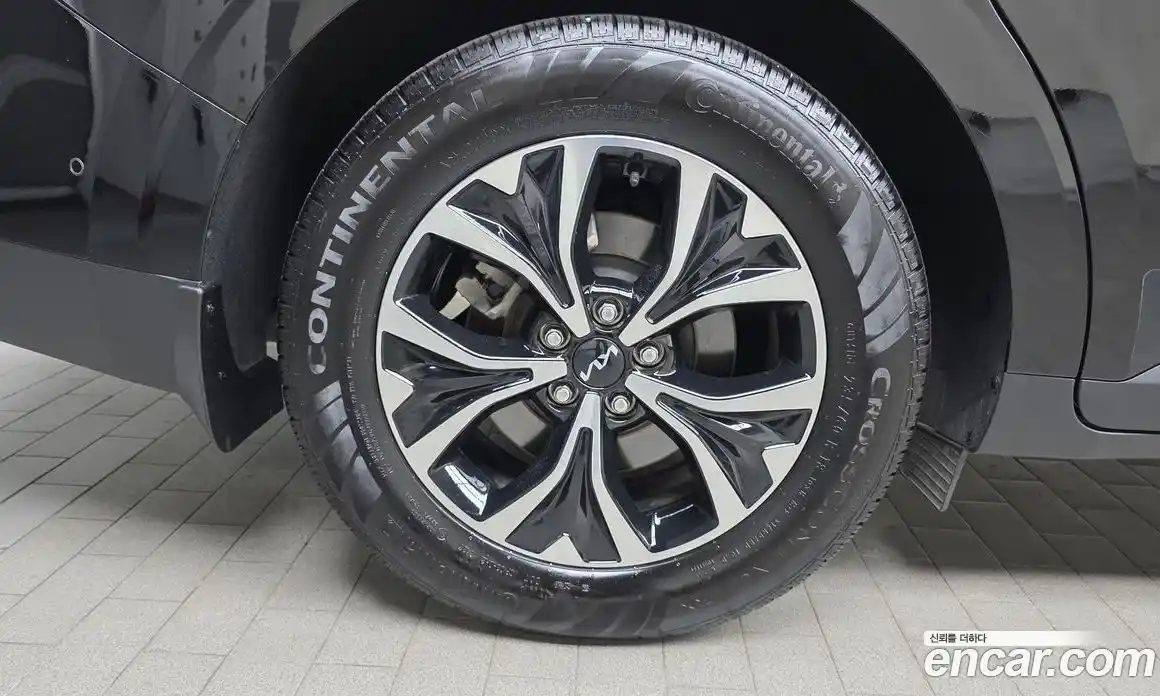 Kia Carnival 2023 2.2 автомат (гидро), фото 5