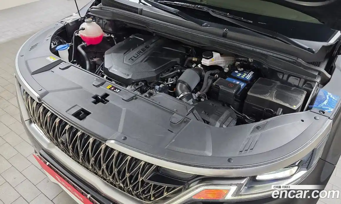 Kia Carnival 2023 2.2 автомат (гидро), фото 6