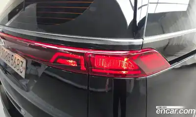 Kia Carnival 2023 2.2 автомат (гидро), миниатюра 9