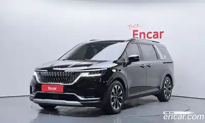Kia Carnival, 2023, 27 989 км