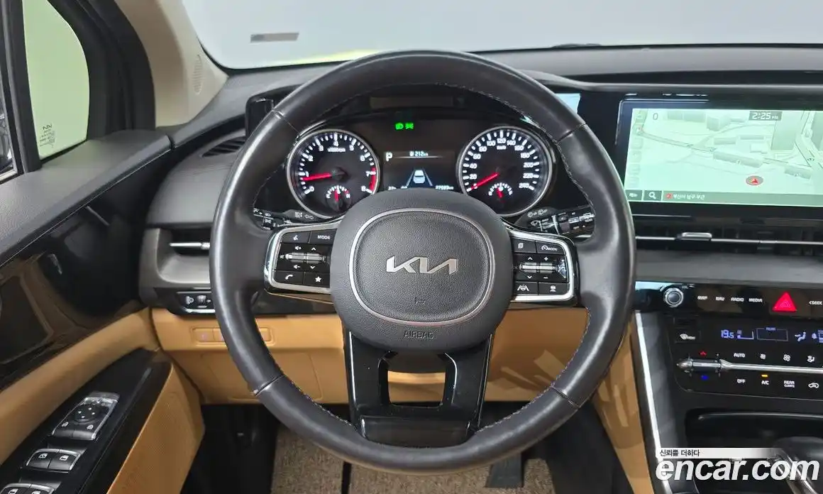 Kia Carnival 2023 3.5 автомат (гидро), фото 19