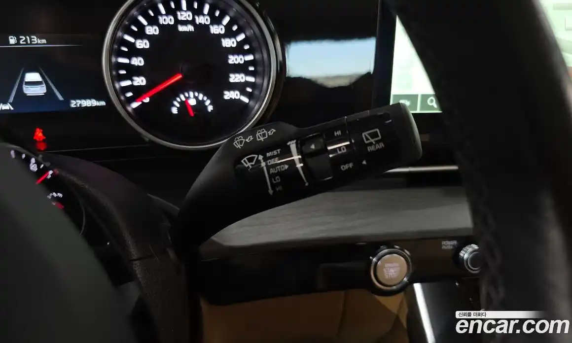 Kia Carnival 2023 3.5 автомат (гидро), фото 27