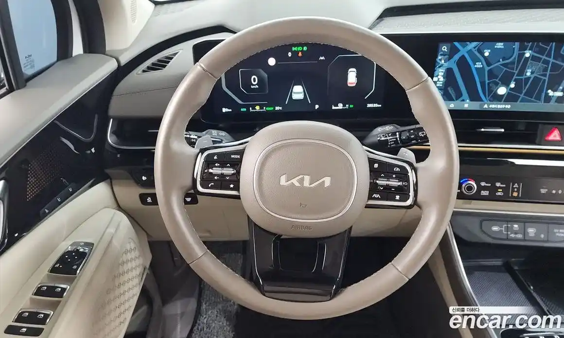 Kia Carnival 2024 1.6 автомат (гидро), фото 19