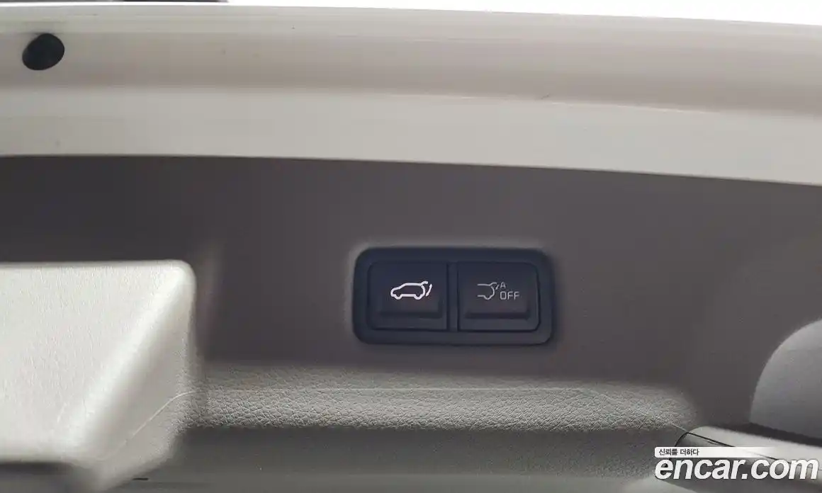Kia Carnival 2024 1.6 автомат (гидро), фото 22