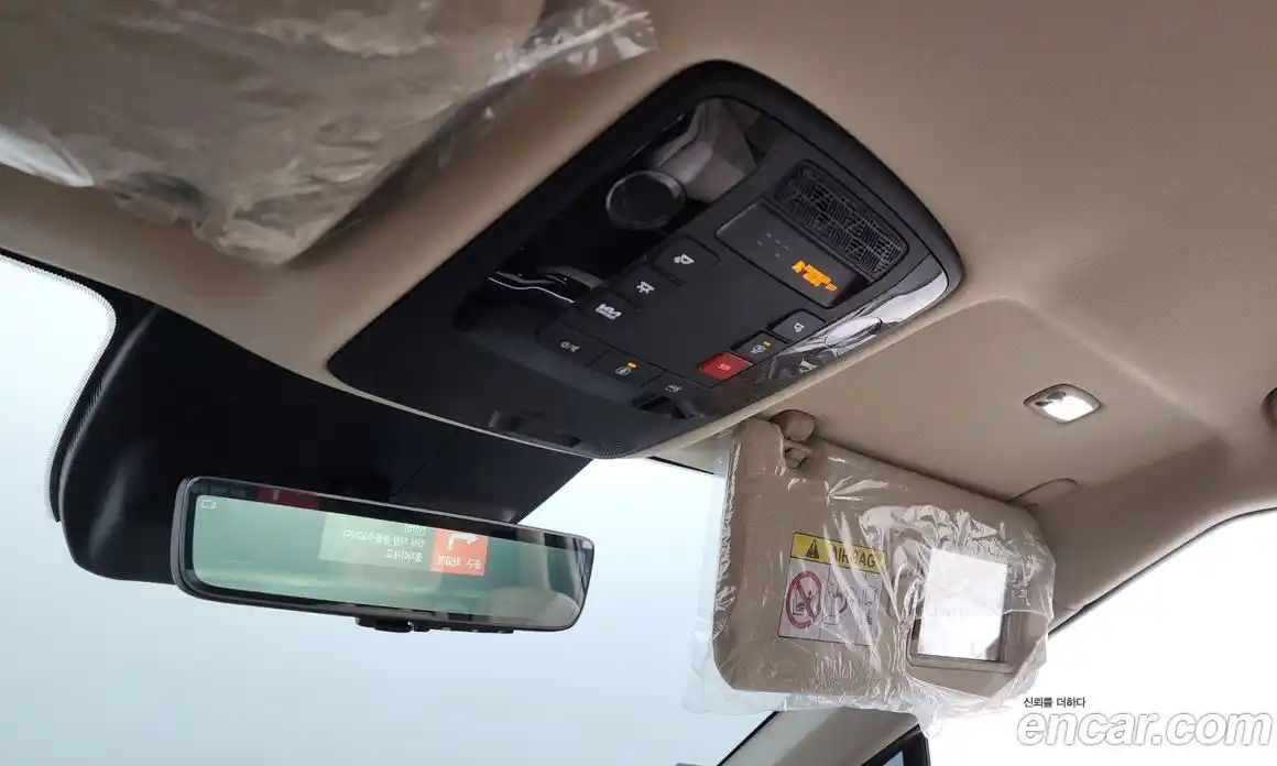 Kia Carnival 2024 1.6 автомат (гидро), фото 26