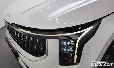 Kia Carnival 2024 1.6 автомат (гидро), миниатюра 8