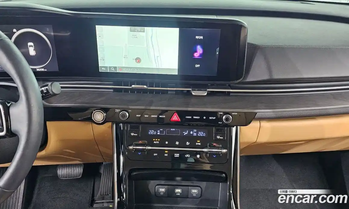 Kia Carnival 2022 2.2 автомат (гидро), фото 18