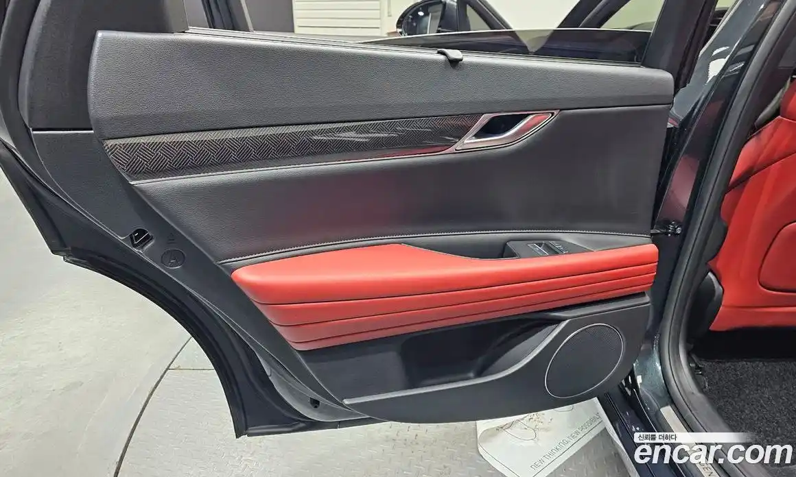 Genesis G80 2023 2.5 автомат (гидро), фото 14
