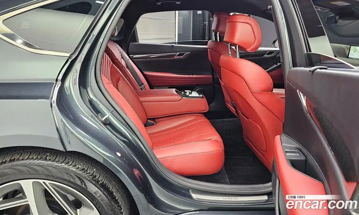 Genesis G80 2023 2.5 автомат (гидро), фото 18