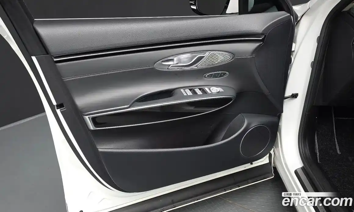 Genesis GV70 2022 2.5 автомат (гидро), фото 14