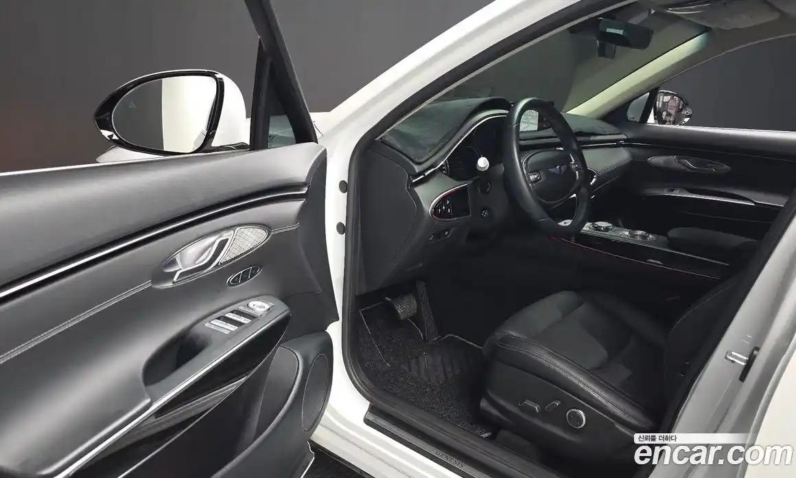 Genesis GV70 2022 2.5 автомат (гидро), фото 17
