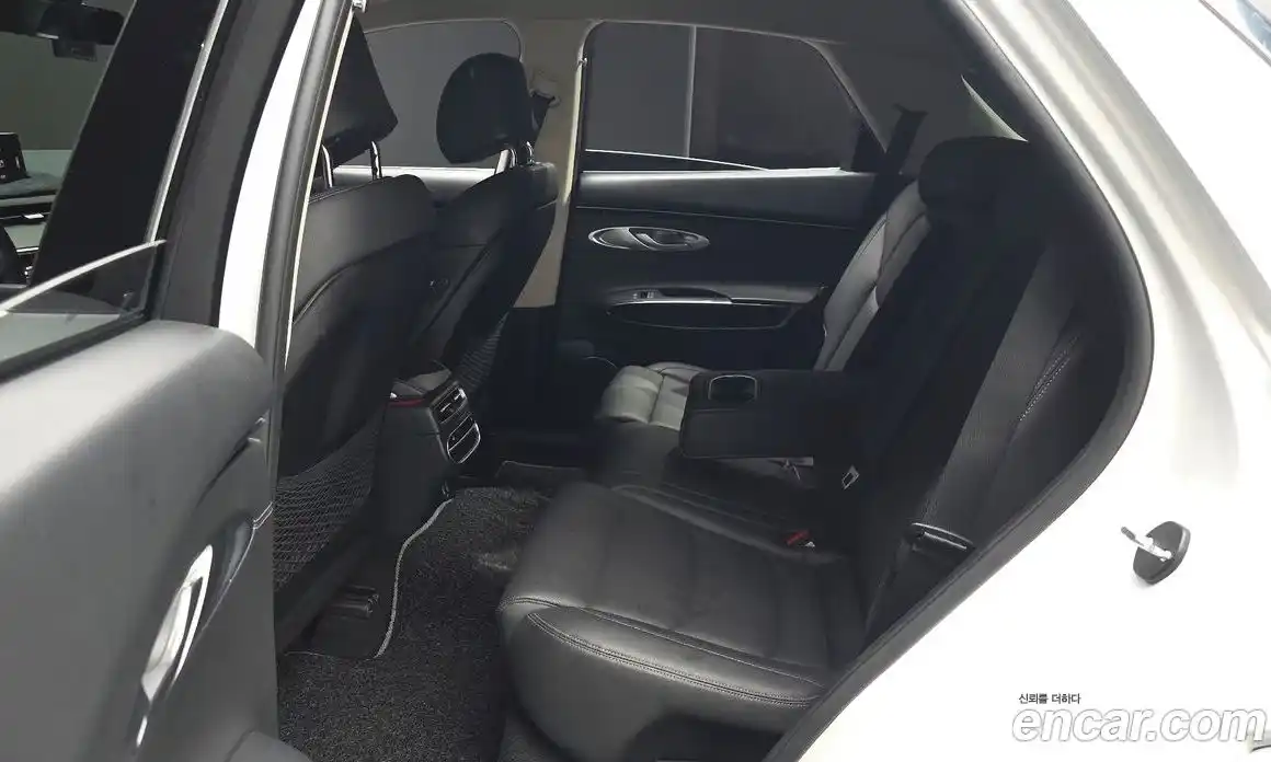 Genesis GV70 2022 2.5 автомат (гидро), фото 18