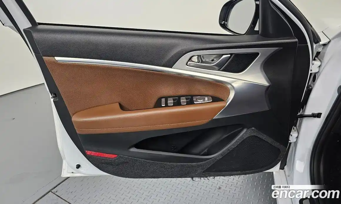 Genesis G70 2018 2.0 гидро, фото 14