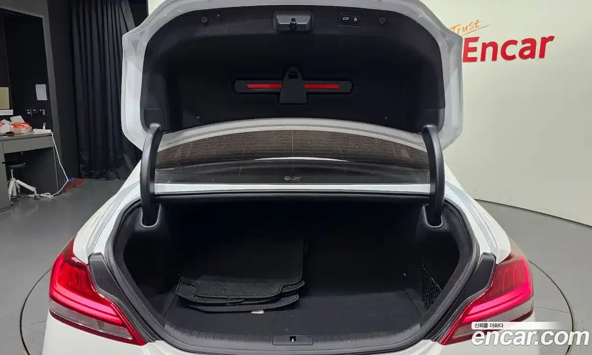 Genesis G70 2019 2.0 гидро, фото 20