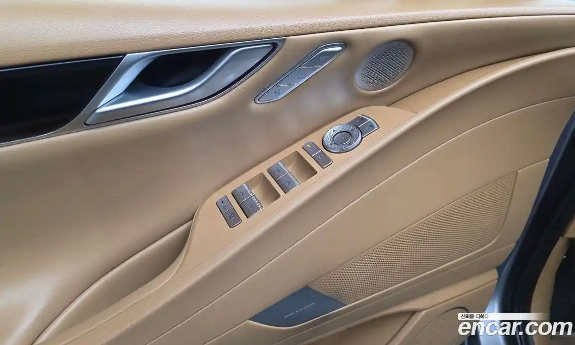 Genesis G80 2024 2.5 автомат (гидро), фото 29