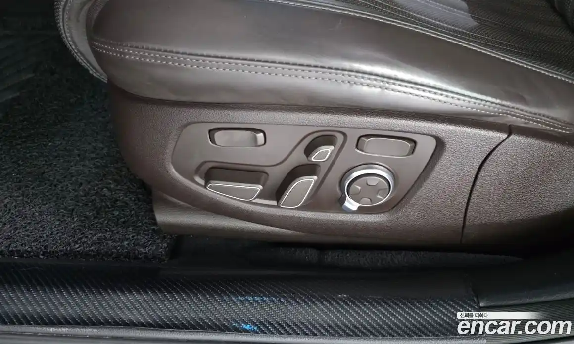 Genesis G90 2019 3.8 гидро, фото 35