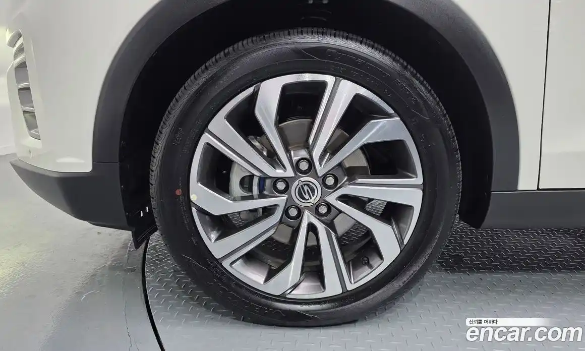 SsangYong TIBOLI 2021 1.5 автомат (гидро), фото 5