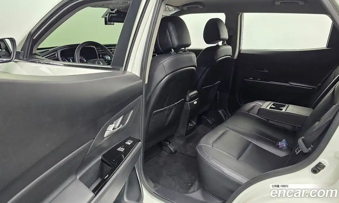 SsangYong Korando 2023 1.5 автомат (гидро), фото 11