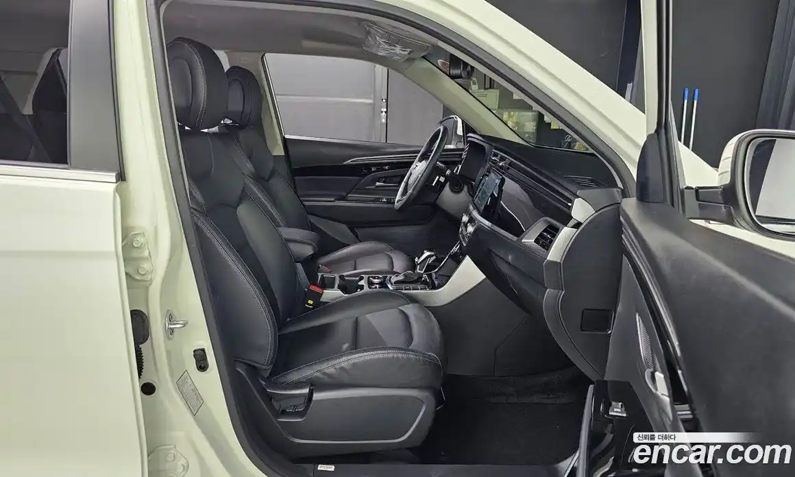 SsangYong Korando 2023 1.5 автомат (гидро), фото 12
