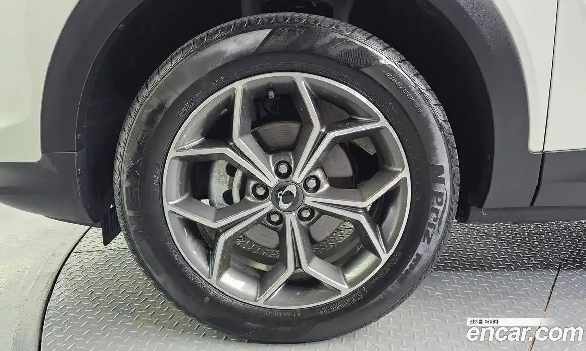 SsangYong Korando 2023 1.5 автомат (гидро), фото 5