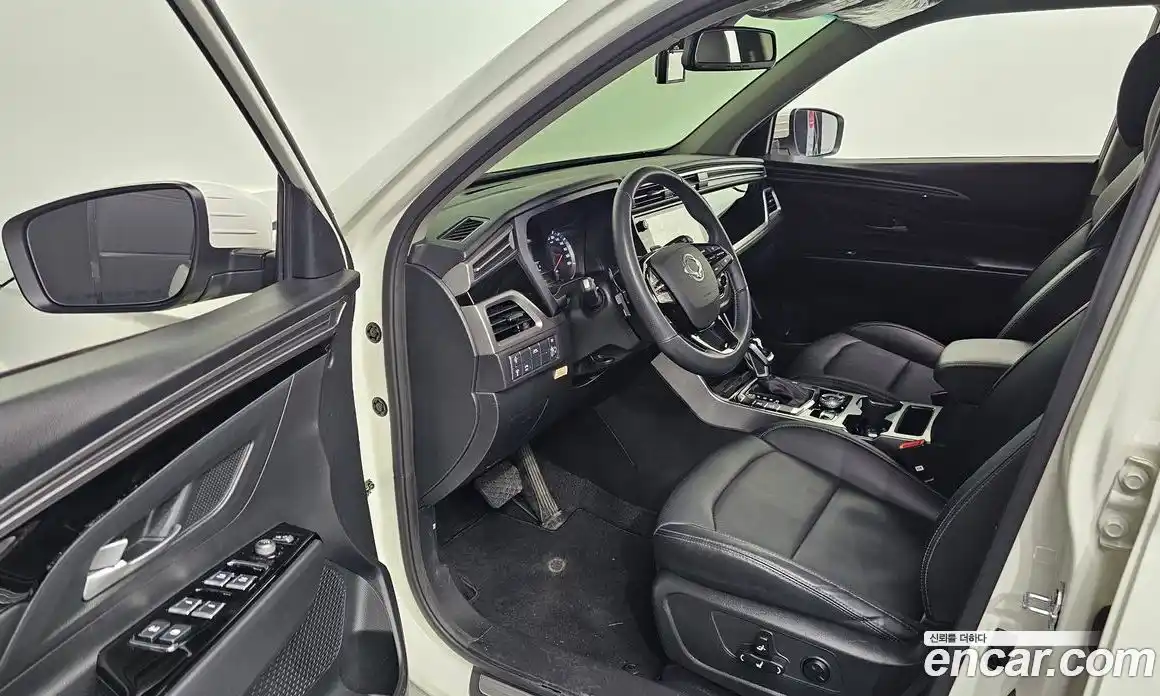 SsangYong Korando 2023 1.5 автомат (гидро), фото 10