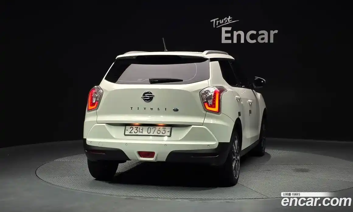 SsangYong TIBOLI 2015 1.6 автомат (гидро), фото 4