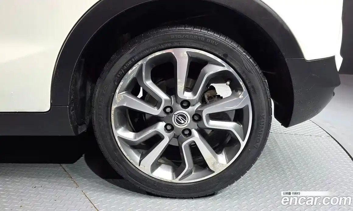 SsangYong TIBOLI 2015 1.6 автомат (гидро), фото 7