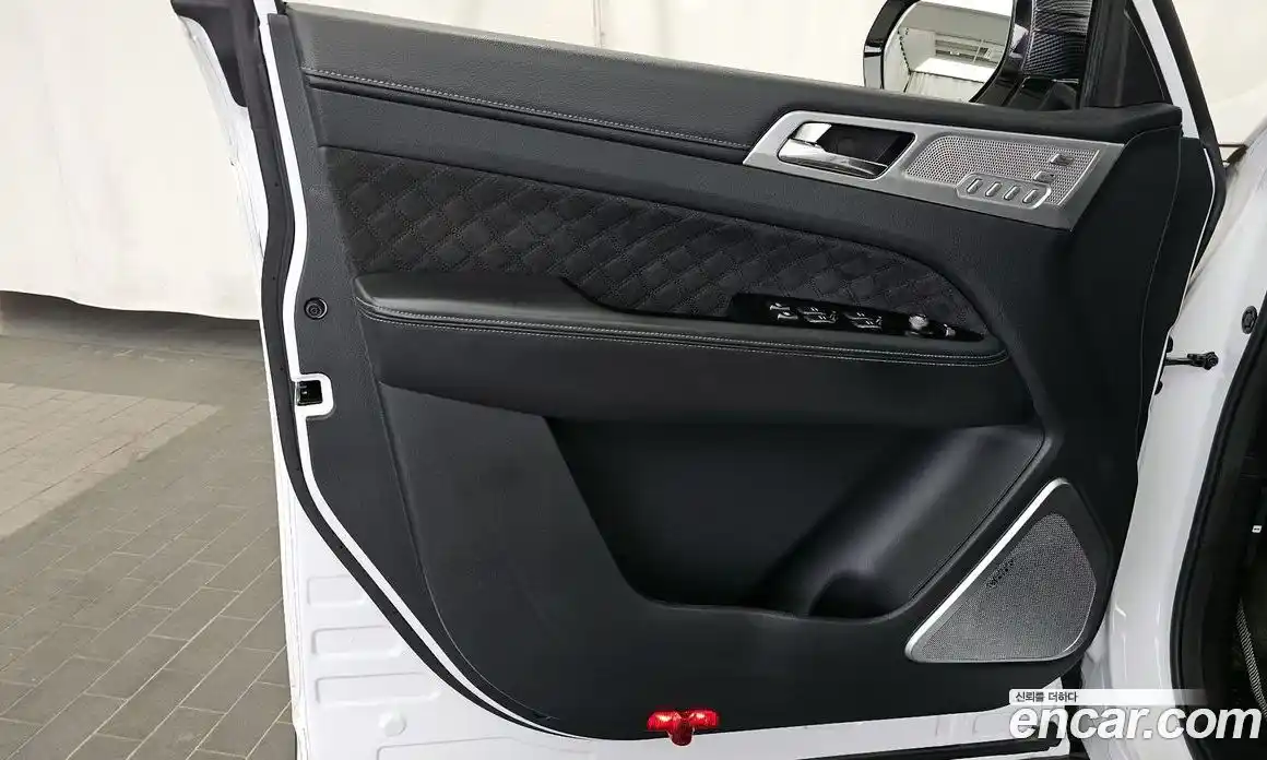 SsangYong Rexton 2022 2.2 автомат (гидро), фото 14