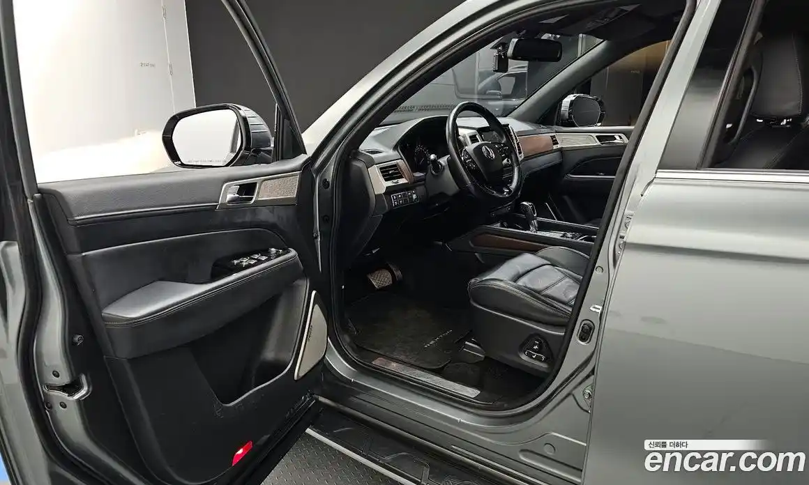 SsangYong Rexton 2017 2.2 автомат (гидро), фото 13