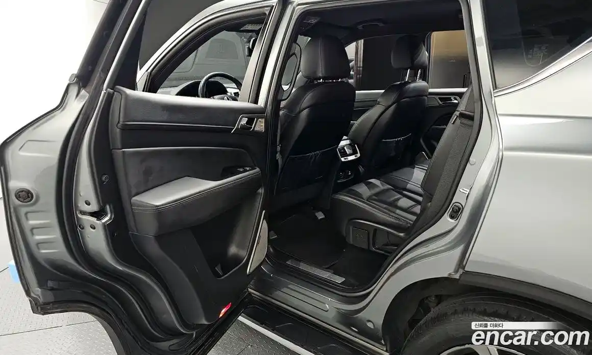 SsangYong Rexton 2017 2.2 автомат (гидро), фото 18