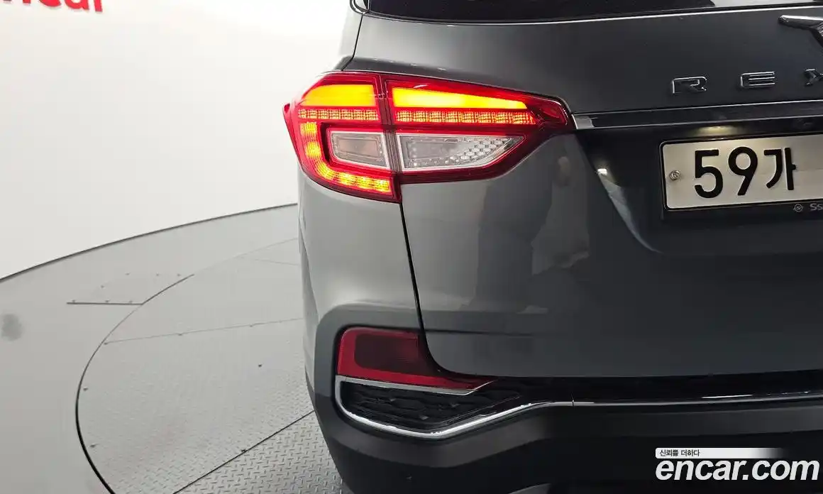 SsangYong Rexton 2017 2.2 автомат (гидро), фото 9