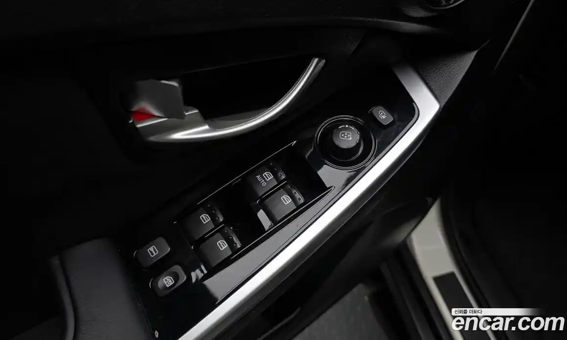 SsangYong Korando 2014 2.0 автомат (гидро), фото 23