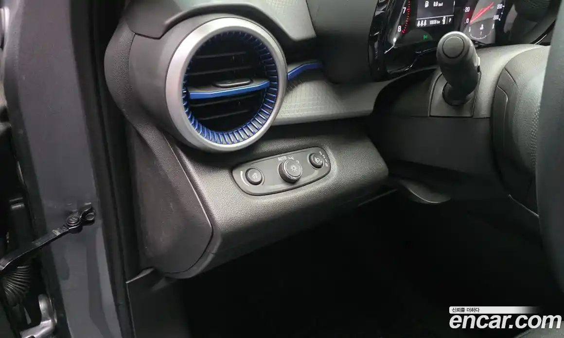 Chevrolet Trax 2025 1.2 гидро, фото 21
