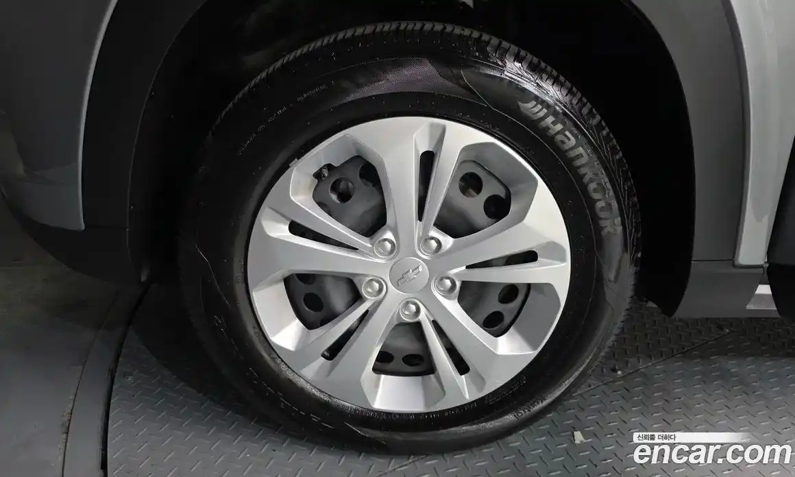 Chevrolet Trax 2025 1.2 гидро, фото 5