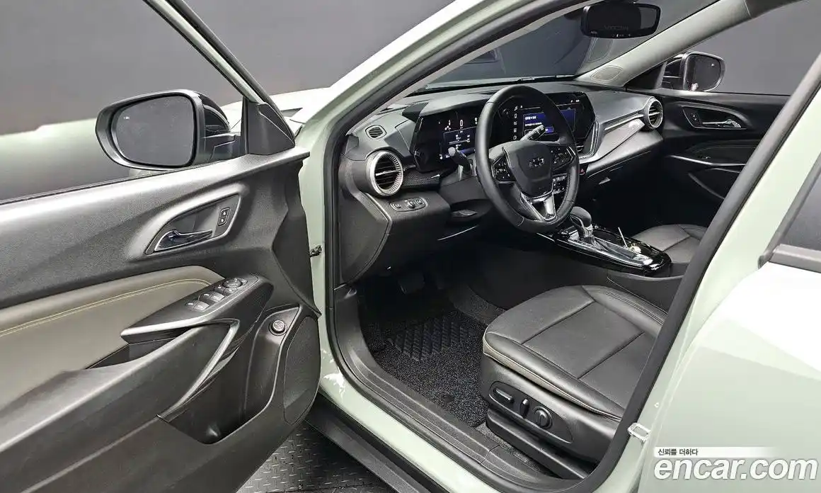 Chevrolet Trax 2023 1.2 гидро, фото 13