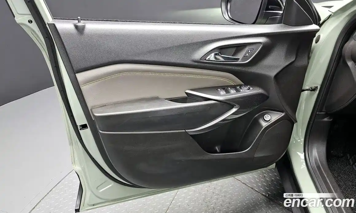 Chevrolet Trax 2023 1.2 гидро, фото 14