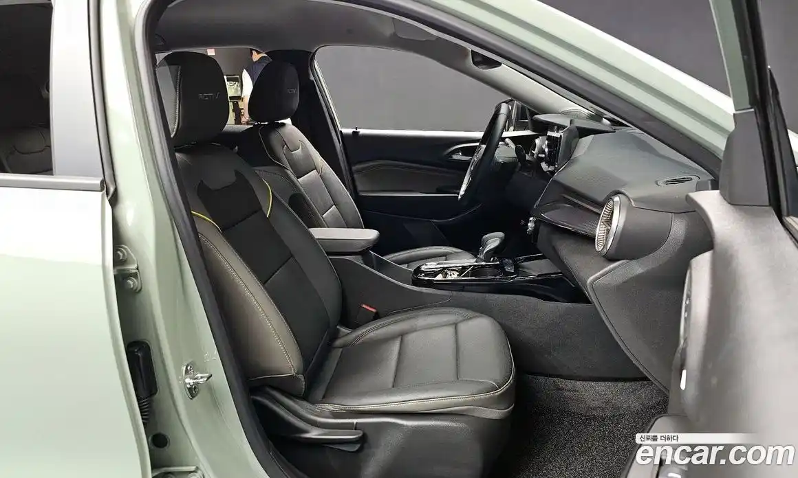 Chevrolet Trax 2023 1.2 гидро, фото 16