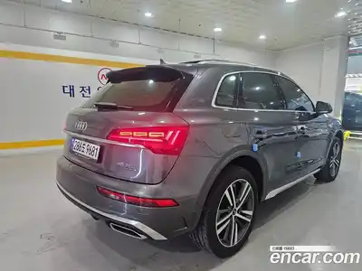 Audi Q5 2023 2.0 автомат (гидро), миниатюра 7