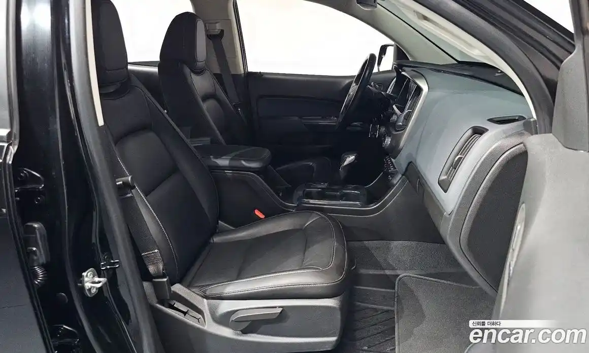 Chevrolet Colorado 2022 3.6 гидро, фото 18