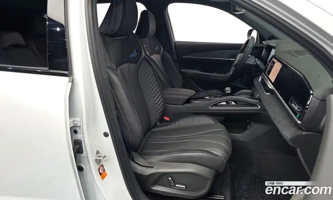 Renault Grand Koleos 2025 1.5 гидро, фото 11