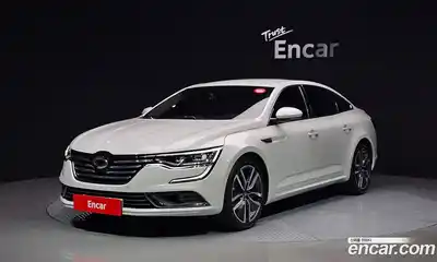 Renault SM6