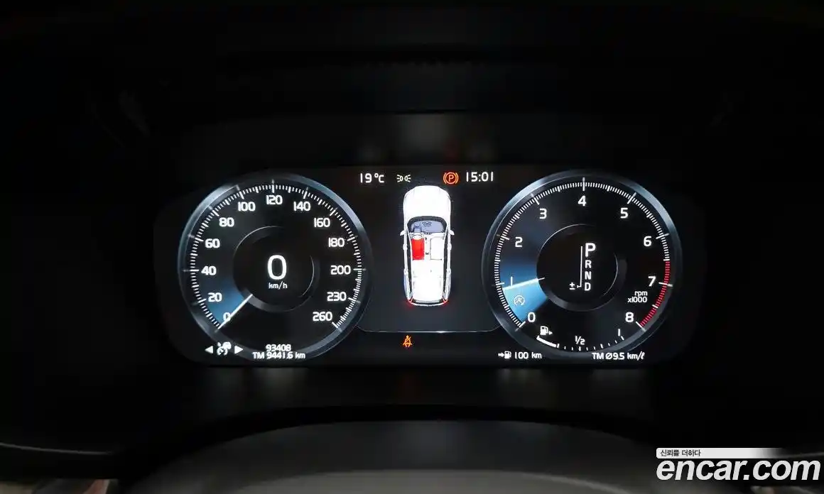 Volvo V60 2020 2.0 автомат (гидро), фото 11